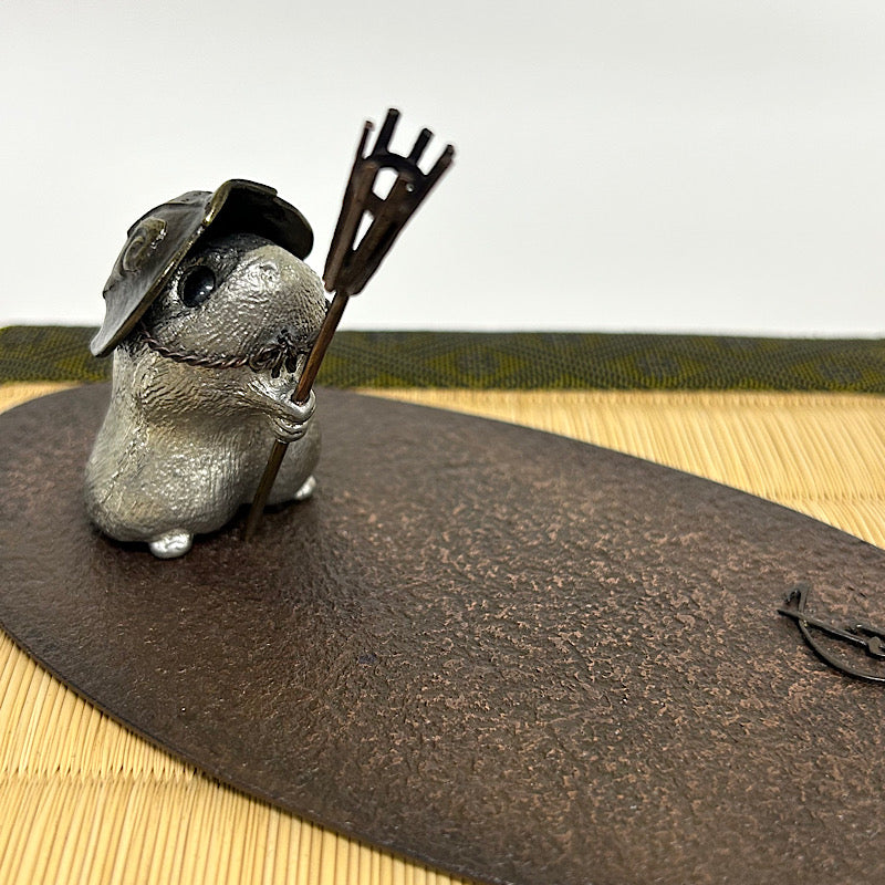 【金属アート】祝迫 芳郎(Yoshiro IWAISAKO)「窮鼠の陣 〜陣笠〜 狼煙」