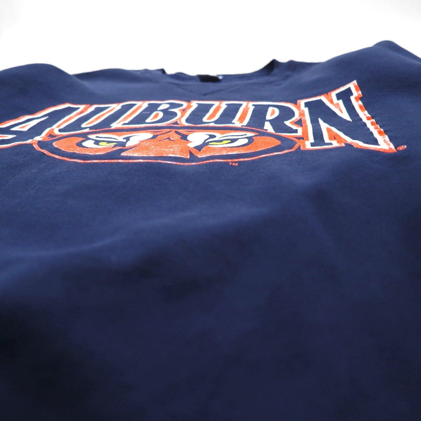 90s USA-made RUSSEL ATHLETIC college print V-neck sweatshirt, size XL, navy, fleece-lined, AUBURNS TIGERS arch logo.