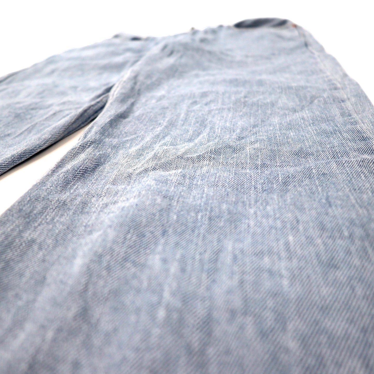 Levi's 550 Relaxed Fit Tapered Denim Pants, Size 32, Blue Ice Wash Cotton, Zipper Fly, USA Line, 550-4834, Made in Lesotho