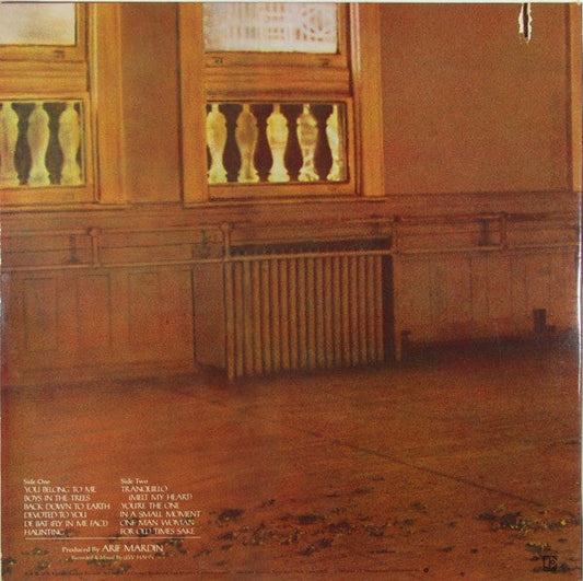 Carly Simon - Boys In The Trees (Vinyl, LP, Album, Stereo) Good Plus (G+) / Good Plus (G+)