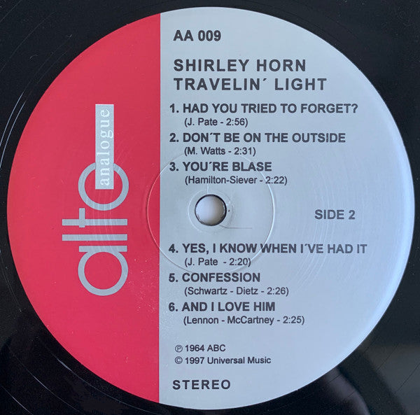 Shirley Horn - Travelin' Light (Vinyl, LP, Album, Stereo) Near Mint (NM or M-) / Near Mint (NM or M-)