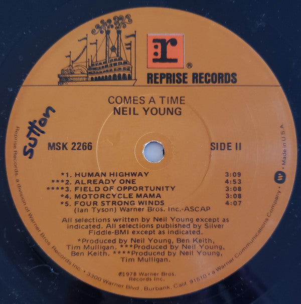 Neil Young - Comes A Time (Vinyl, LP, Album, Stereo) Very Good Plus (VG+) / Very Good (VG)