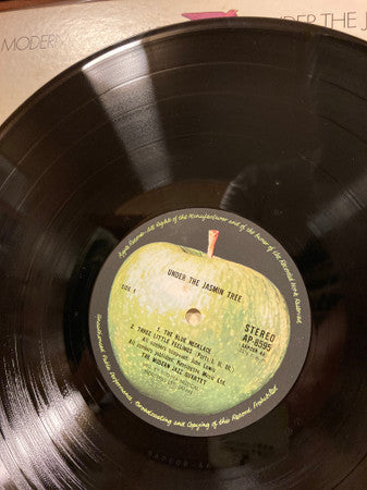 The Modern Jazz Quartet - Under The Jasmin Tree (Vinyl, LP, Stereo) Very Good Plus (VG+) / Very Good Plus (VG+)