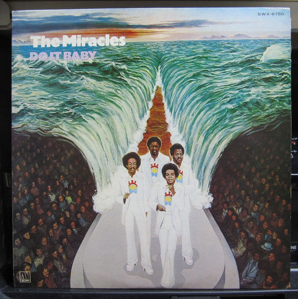 The Miracles - Do It Baby (Vinyl, LP, Album) Very Good Plus (VG+) / Very Good (VG)