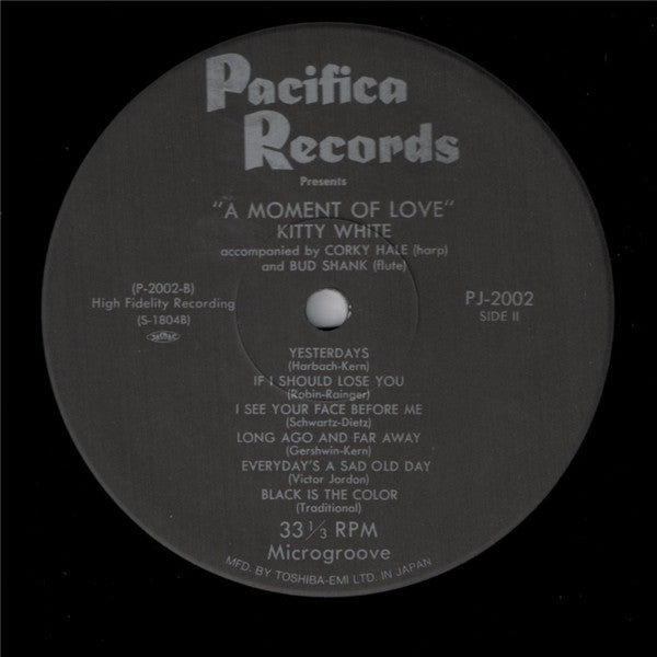 Kitty White - A Moment Of Love (Vinyl, LP, Album, Reissue, Mono) Very Good (VG) / Very Good Plus (VG+)