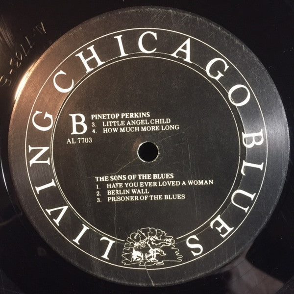 Various - Living Chicago Blues Volume Number 3 (Vinyl, LP, Compilation, Repress, Stereo) Very Good (VG) / Very Good (VG)
