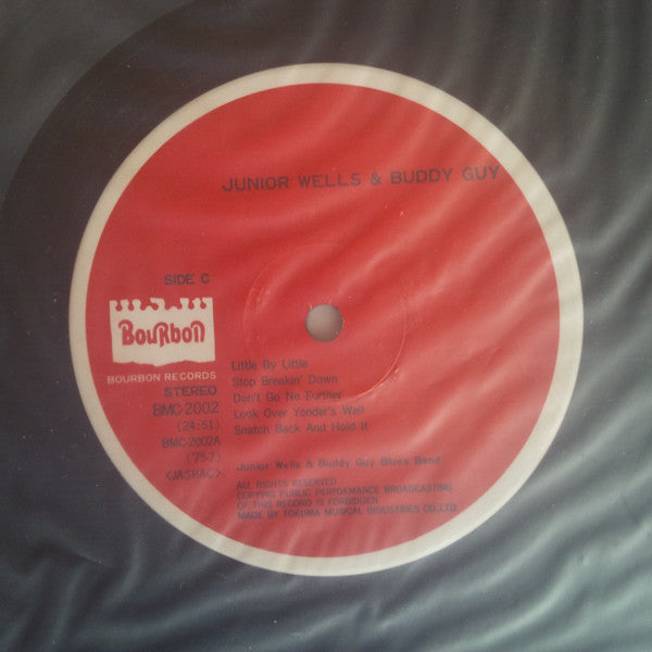 Junior Wells - Live Recording At Yuhbin-Chokin Hall On March-1975 (2xVinyl, LP) Very Good Plus (VG+) / Good Plus (G+)