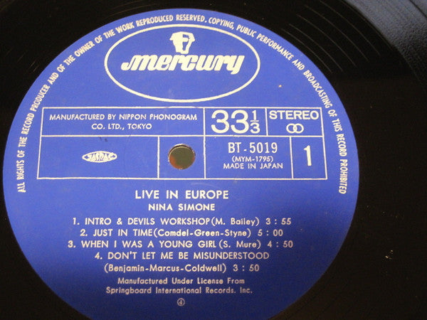 Nina Simone - Live In Europe (Vinyl, LP, Album, Reissue) Very Good Plus (VG+) / Very Good Plus (VG+)