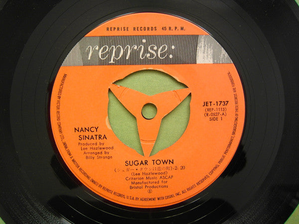 Nancy Sinatra - Sugar Town / Cruel War (Vinyl, 7", 45 RPM, Single) Very Good (VG) / Very Good (VG)