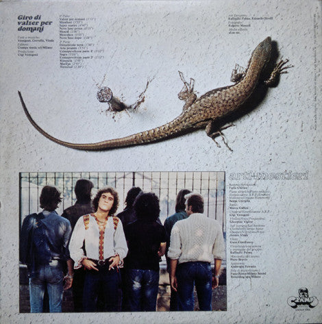 Arti & Mestieri - Giro Di Valzer Per Domani (Vinyl, LP, Album, Stereo) Near Mint (NM or M-) / Very Good Plus (VG+)