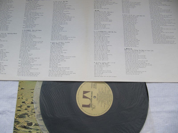 Shirley Bassey - Something (Vinyl, LP, Album) Very Good Plus (VG+) / Very Good (VG)