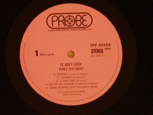Three Dog Night - It Ain't Easy (Vinyl, LP, Album, Stereo) Very Good Plus (VG+) / Very Good Plus (VG+)