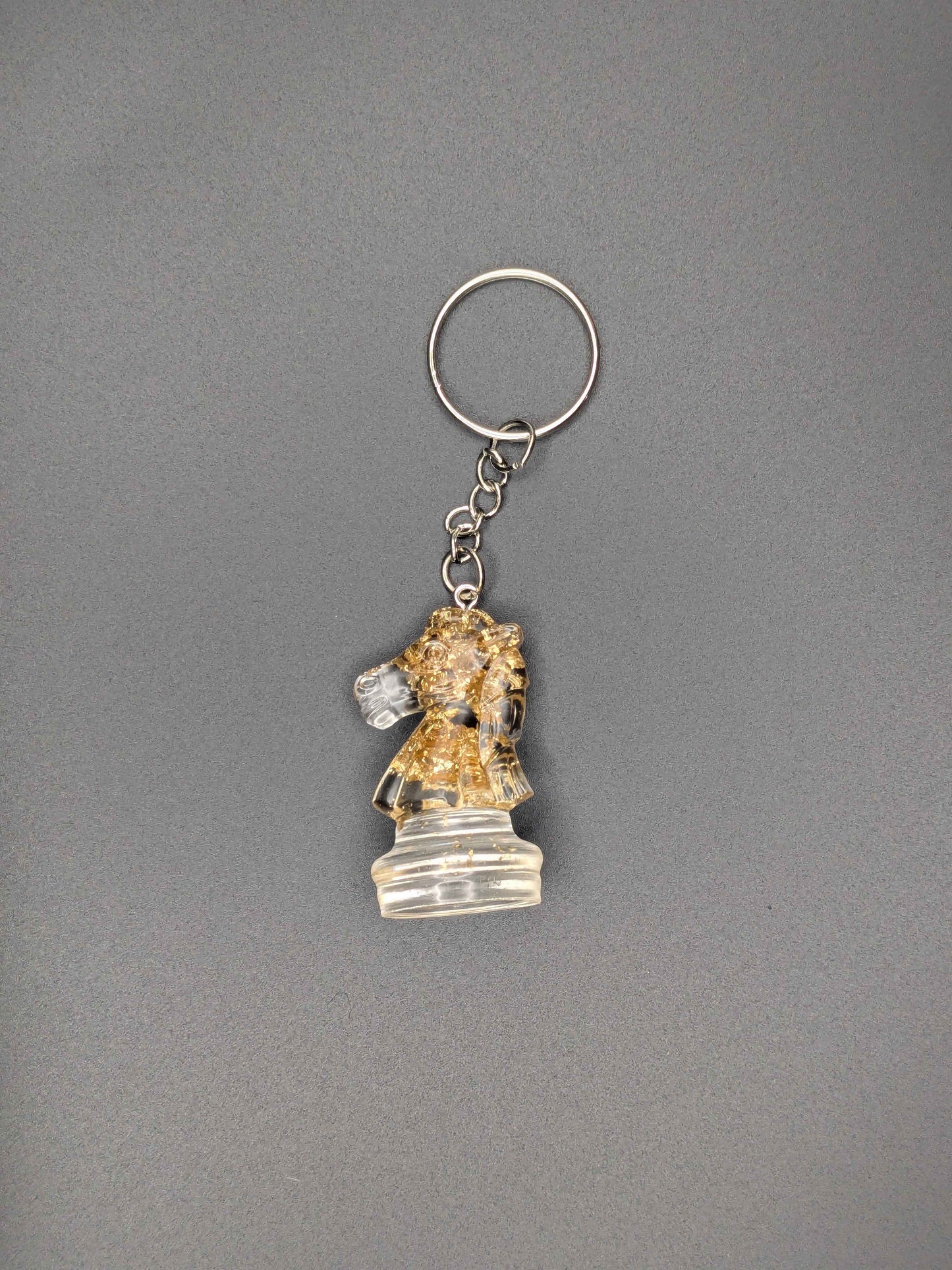 チェス キーホルダー エポキシ樹脂 金箔