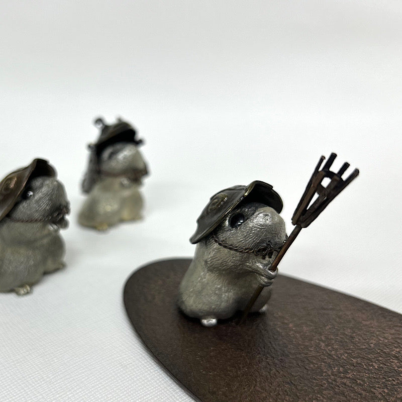 【金属アート】祝迫 芳郎（Yoshiro IWAISAKO）「窮鼠の陣 〜陣笠〜 狼煙」