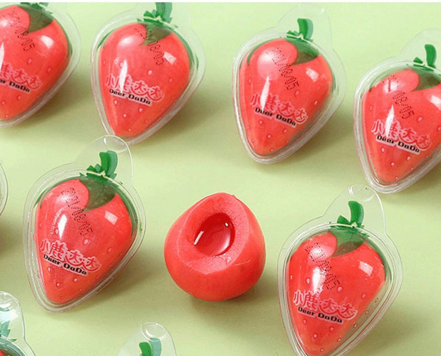 Deer Dada Strawberry Single Gummy / ディアダダ ストロベリーグミ シングル
