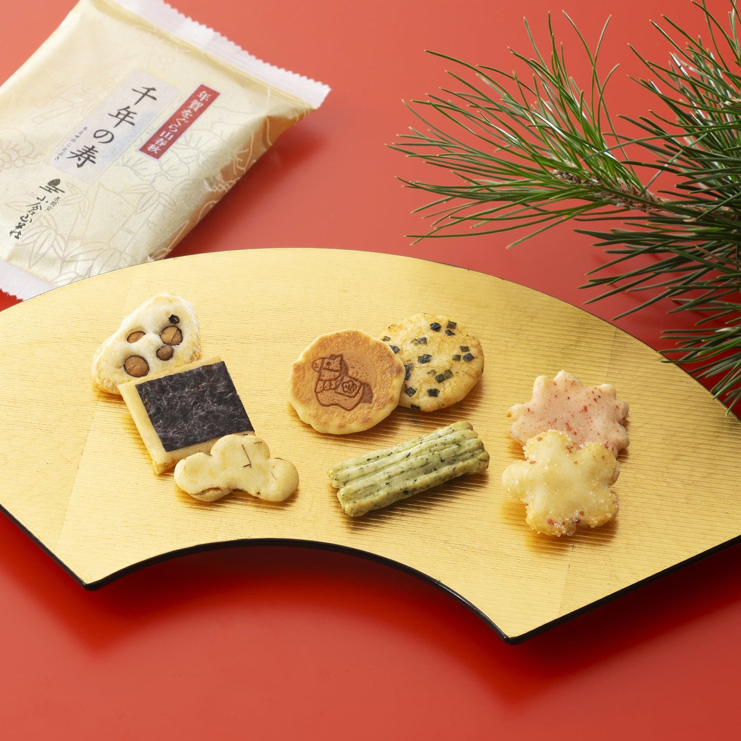 Ogura Sanso New Year's Millennium Longevity Rice Crackers (14 bags of 8 pieces each)