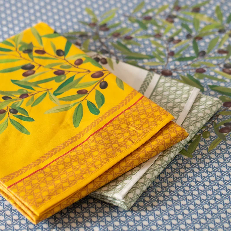 Olive Tablecloth 180 (Water-repellent)