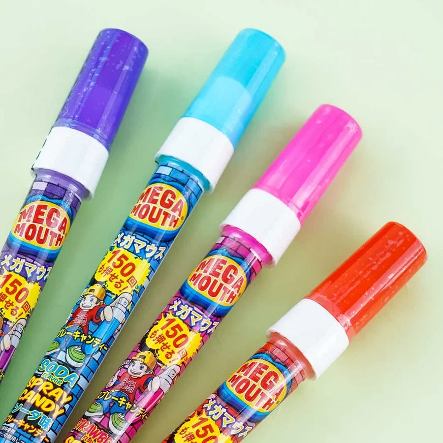Megamouth Spray Candy in various flavors / メガマウススプレーキャンディ