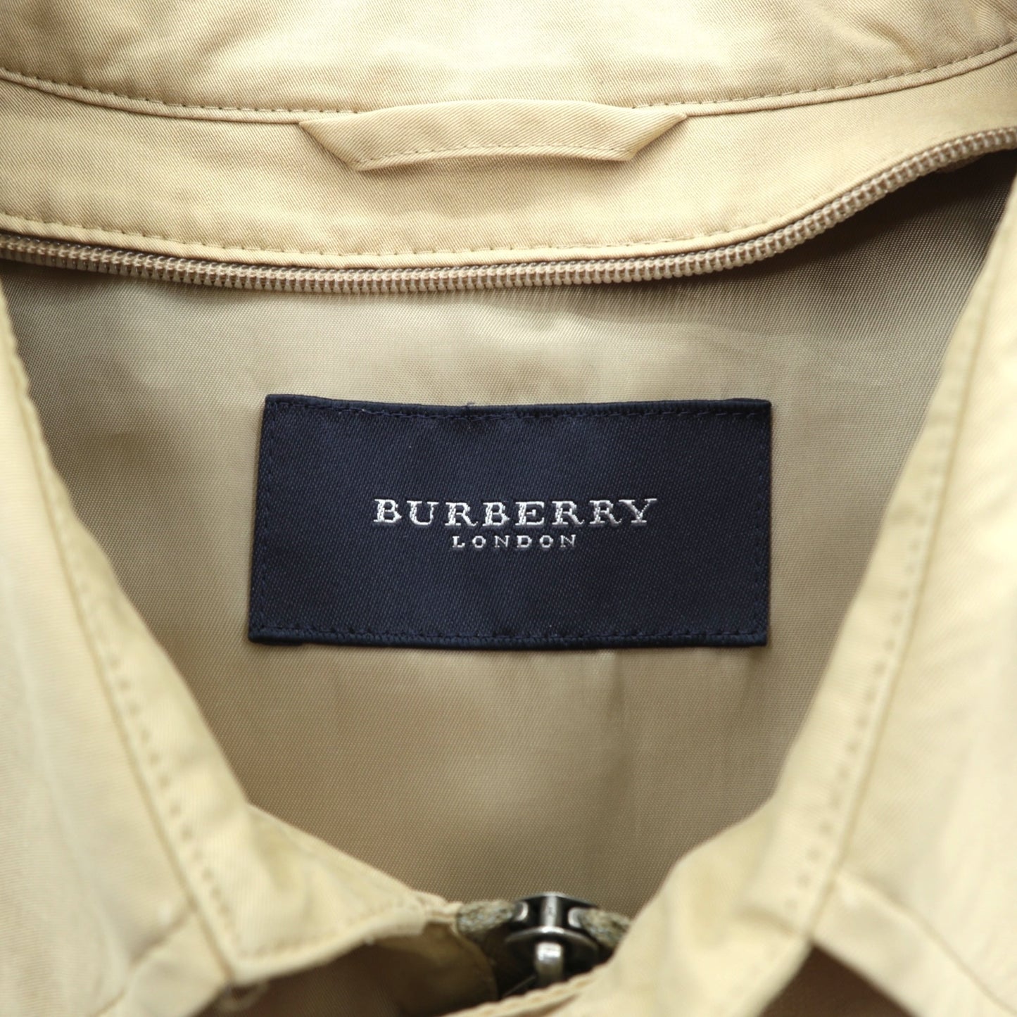 BURBERRY 日本製 スウィングトップ ハリントンジャケット L ベージュ チンストラップ ワンポイントロゴ