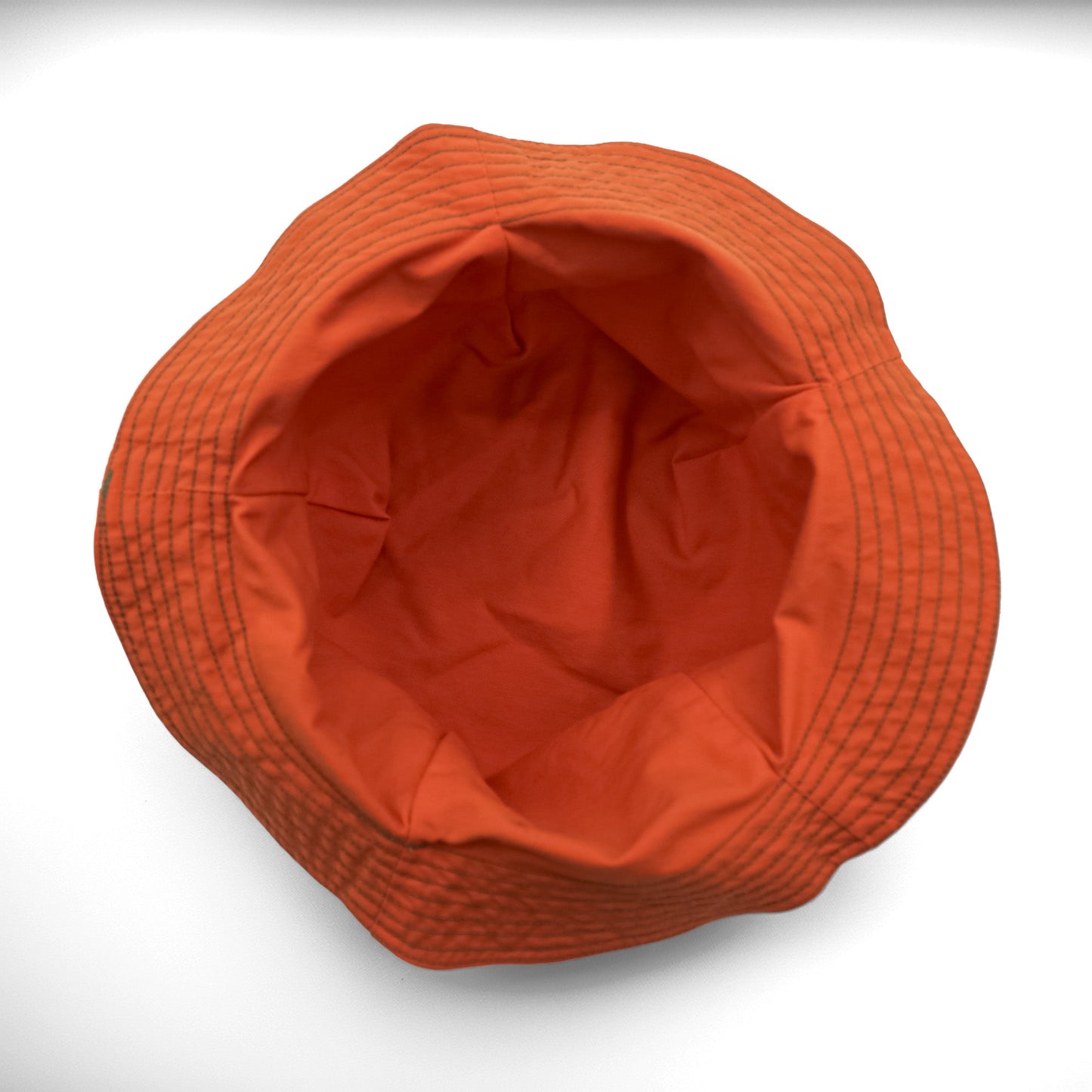 THE モンゴリアンチョップス リバーシブル バケットハット PENTAGONAL HAT オレンジ カーキ