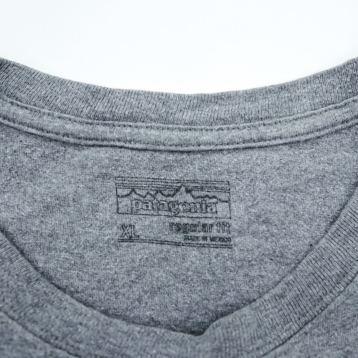 Patagonia P-6ロゴ 長袖Tシャツ ロンT XL グレー コットン 38704