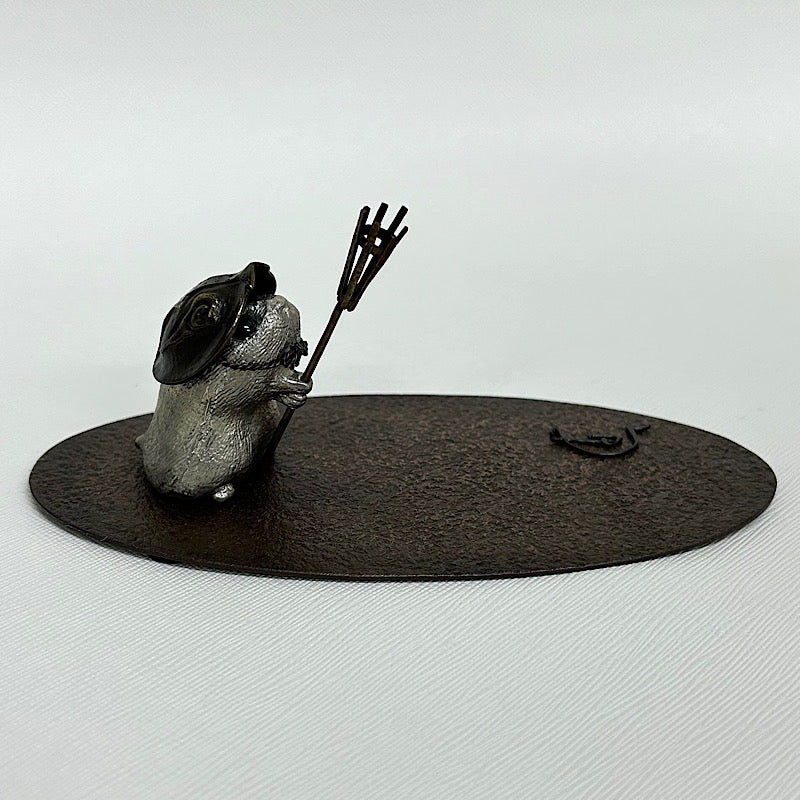 【金属アート】祝迫 芳郎（Yoshiro IWAISAKO）「窮鼠の陣 〜陣笠〜 狼煙」