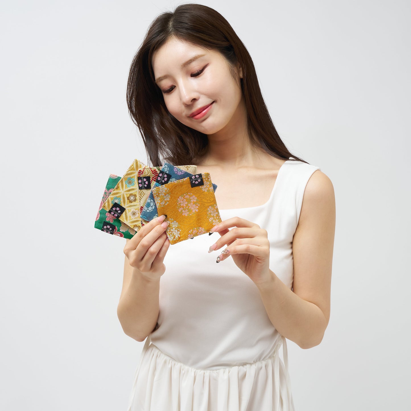 【グラスを彩り、小物を休ませるコースター　２枚セット】Vintage Brocade マルチトレイ「季節の雫」