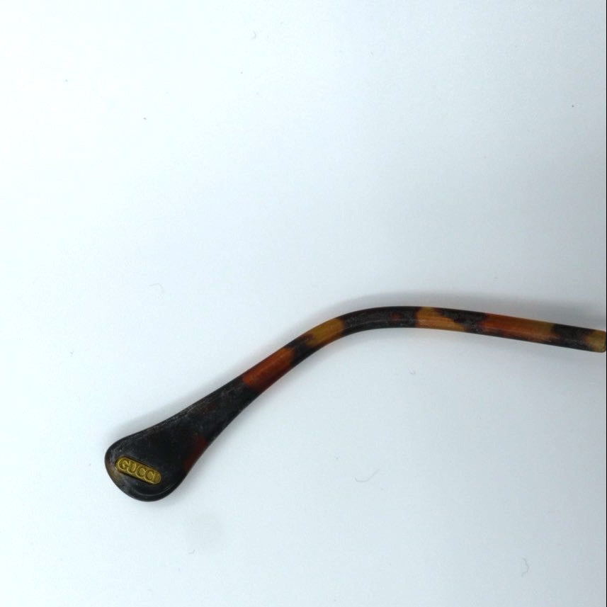 GUCCI Vintage Oval Sunglasses in Gold and Tortoiseshell, Made in Italy