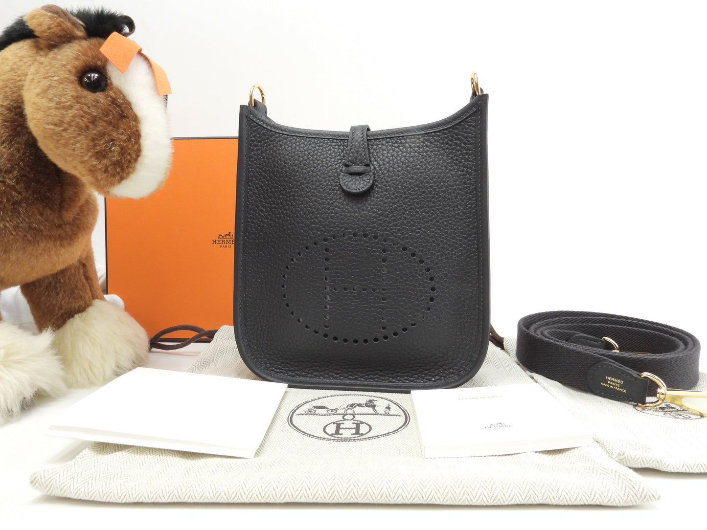 エルメス エヴリンTPM トリヨンクレマンス 紺 ポシェットバッグ ゴールド金具 新品@W 3