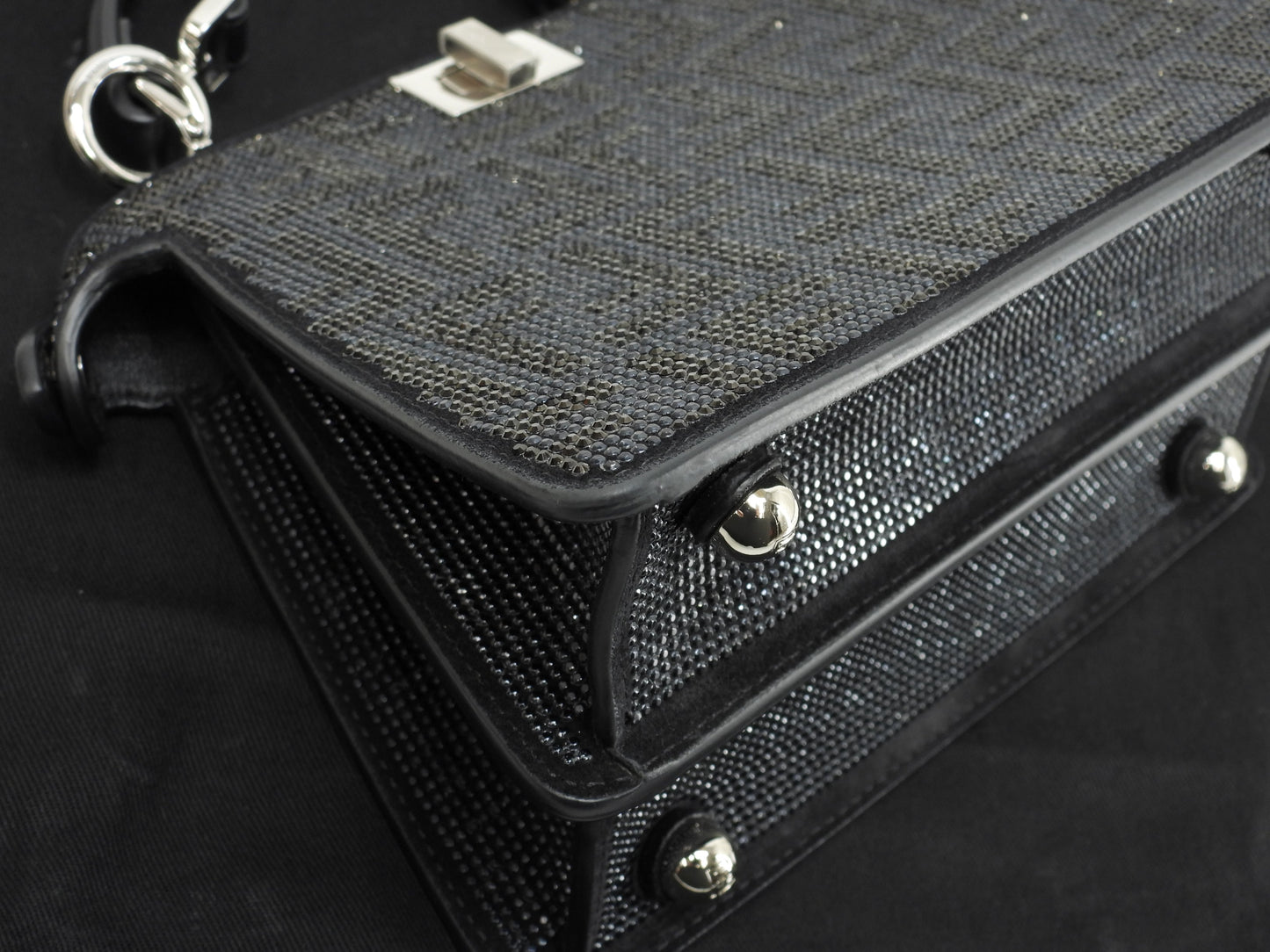 フェンディ ピーカブープチ アイシーユー クリスタルFFレザー黒 ポシェット ハンドバッグ 未使用@ 2