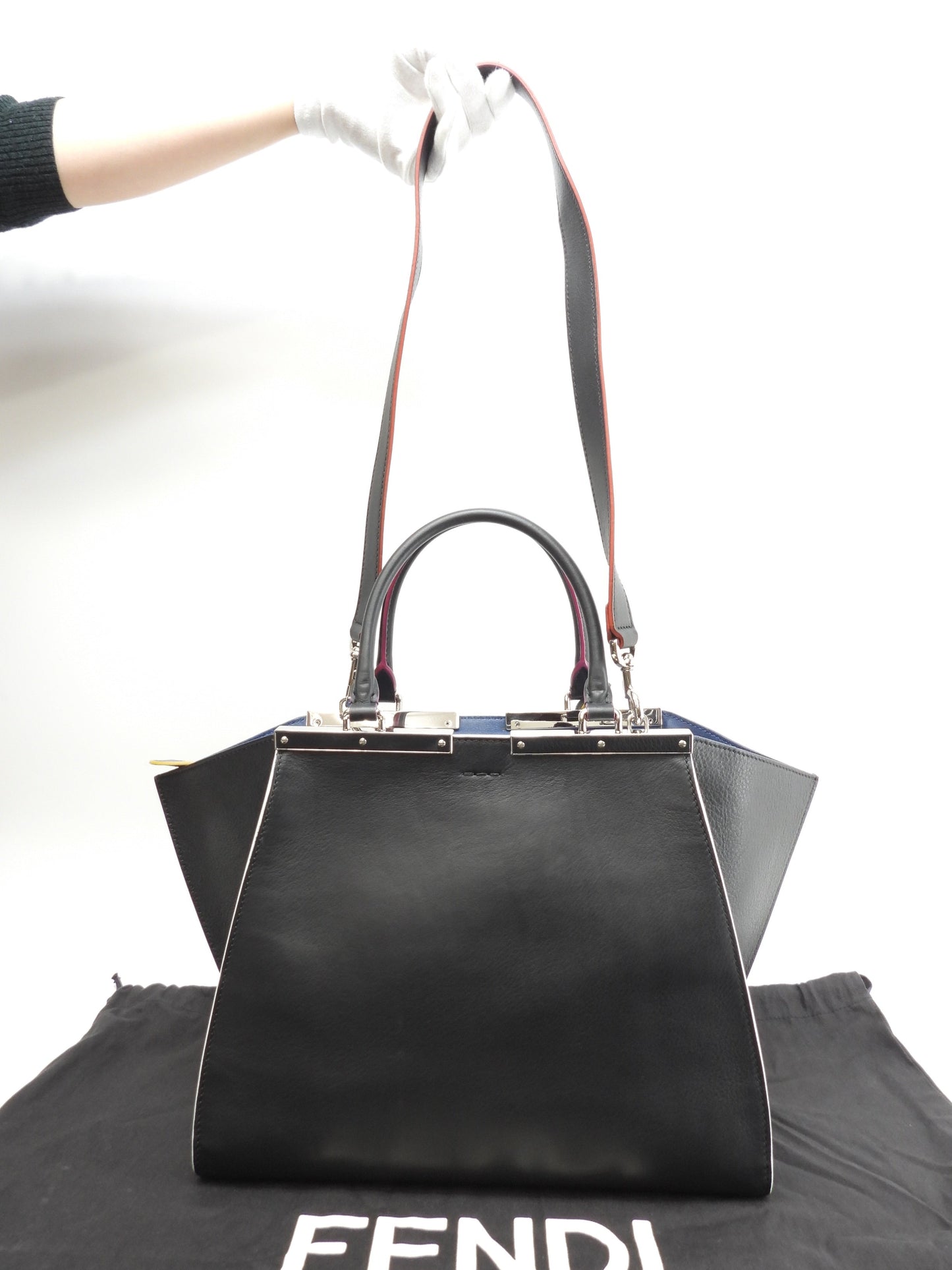 フェンディ トロワジュール レザー黒 s付ハンドバッグ トートバッグ 美品@ 57