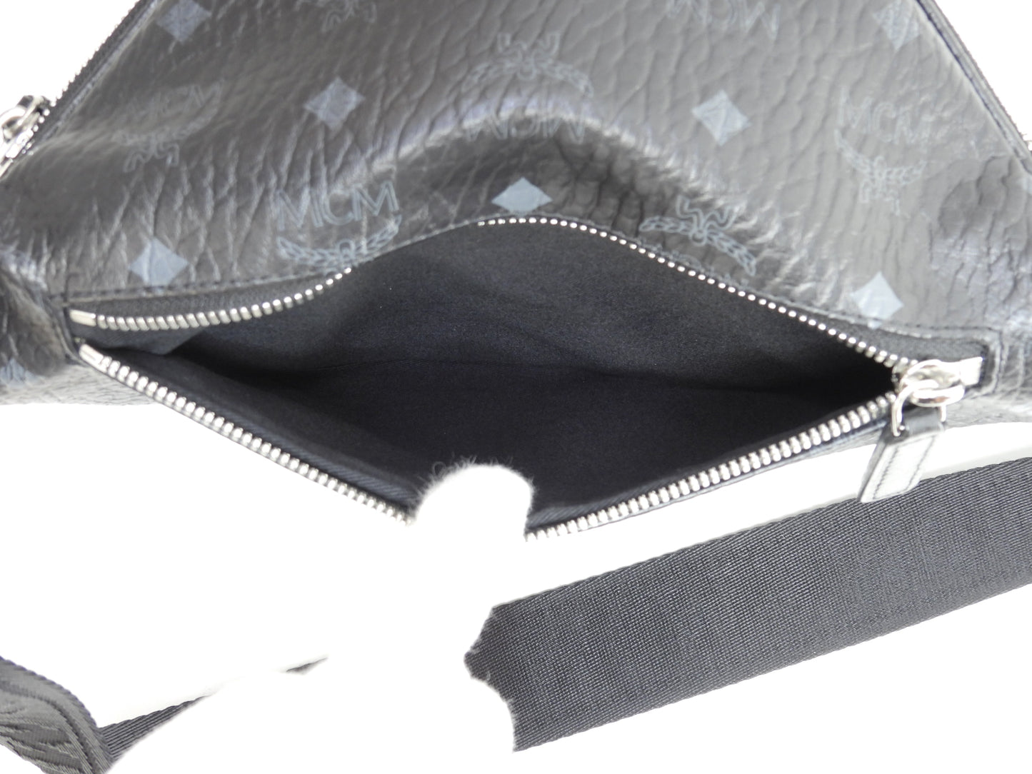 MCM ベルトバッグ PVC革 シグネチャ黒 クロスボディバッグ バムバッグ 美品@ 2