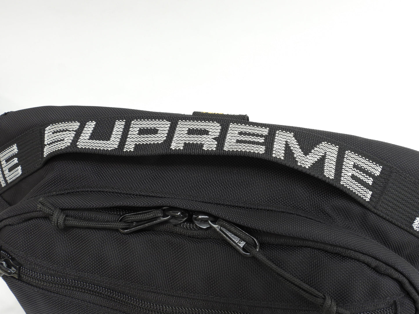 シュプリーム ボディバッグ Supremeロゴ ナイロン黒 バムバッグ ハンドバッグ 美品@ 6