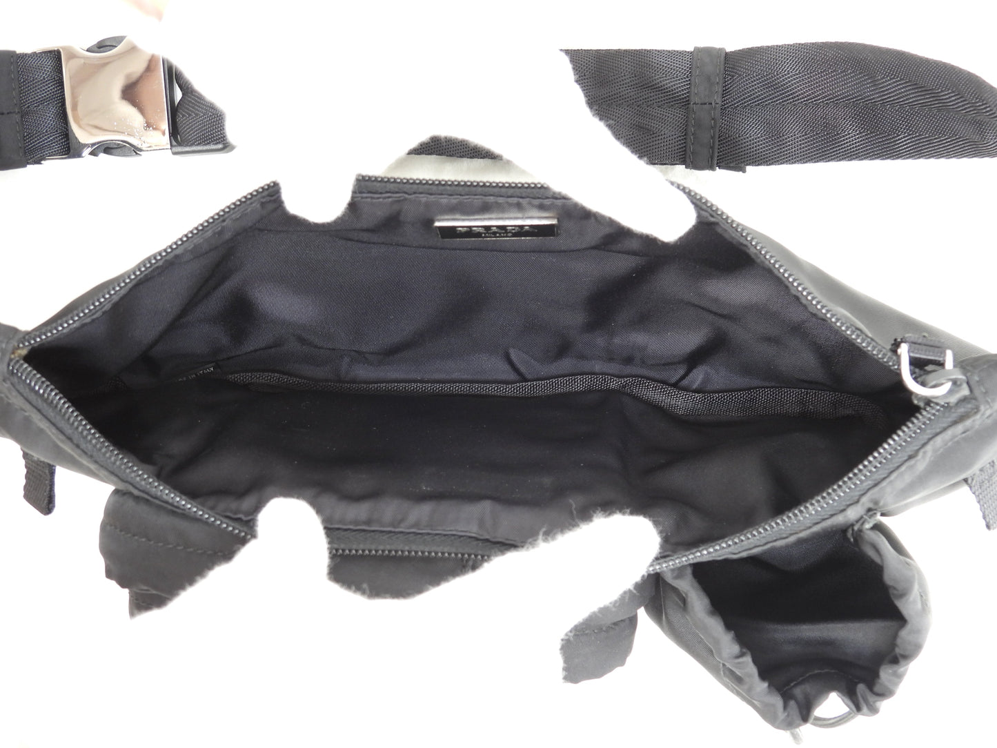 プラダ ボディバッグ中 ナイロン 黒 ウエストバッグ ヒップバッグ 美品@58/C