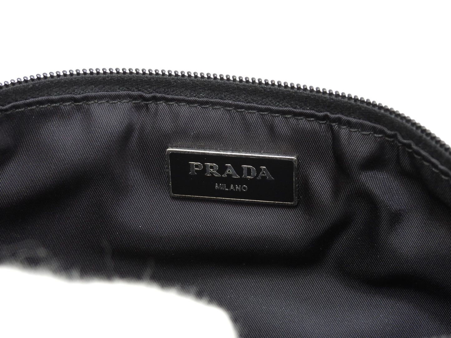プラダ ボディバッグ中 ナイロン 黒 ウエストバッグ ヒップバッグ 美品@58/C