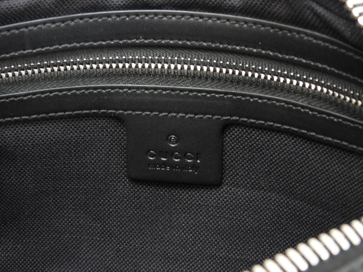 Gucci belt bag, WebGG Supreme Tiger Old Black body bag, waist bag, excellent condition @ 1