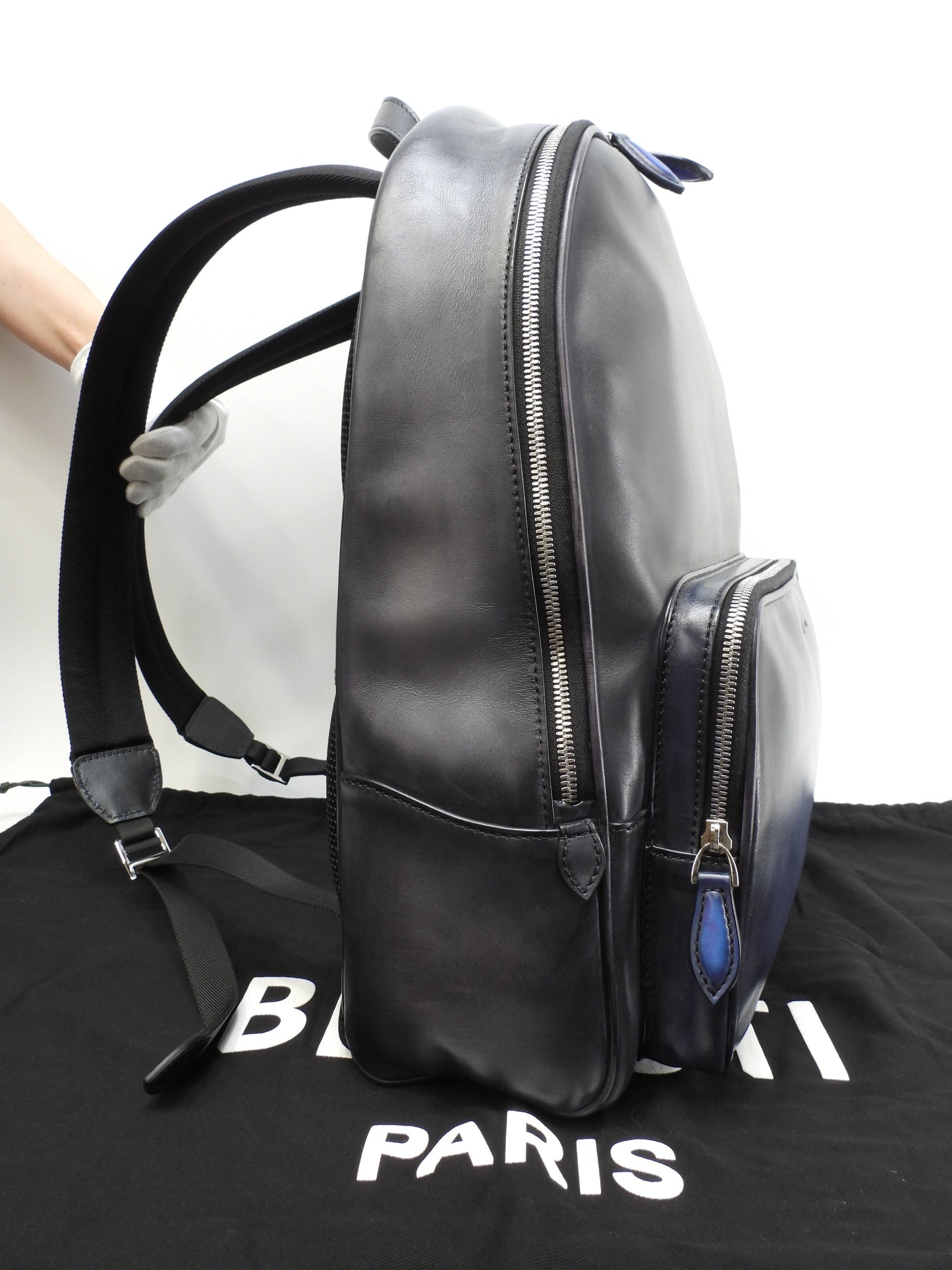 ベルルッティ バックパック タイムオフ レザー紺黒 カリグラフィ リュックサック 極美品@C0262