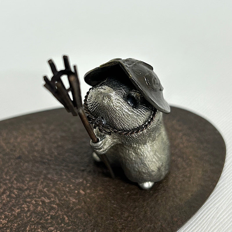 【金属アート】祝迫 芳郎（Yoshiro IWAISAKO）「窮鼠の陣 〜陣笠〜 狼煙」