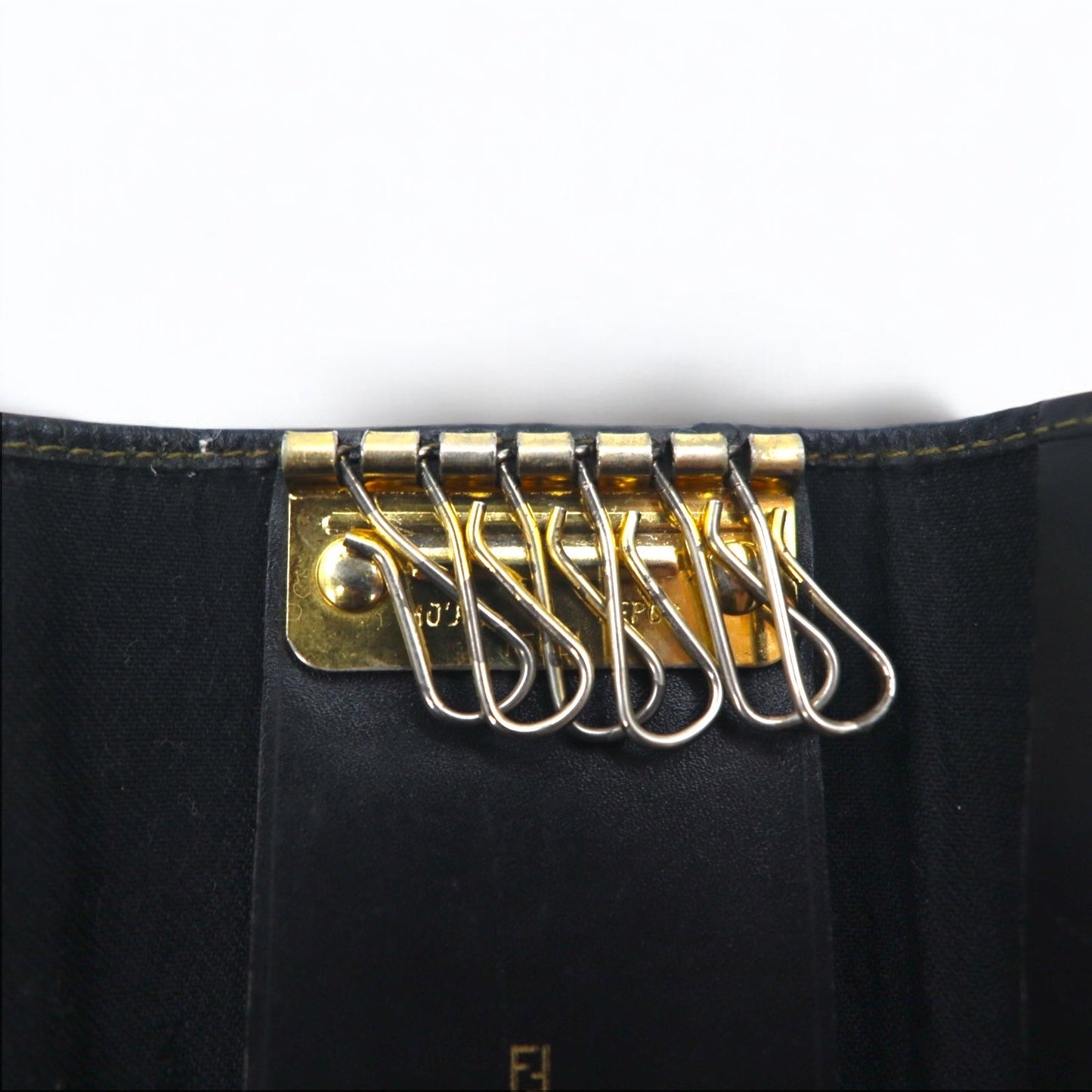 FENDI Made in Italy Pecan 6-Key Case in Black and Beige PVC and Leather (Product Code: 2284/513516)