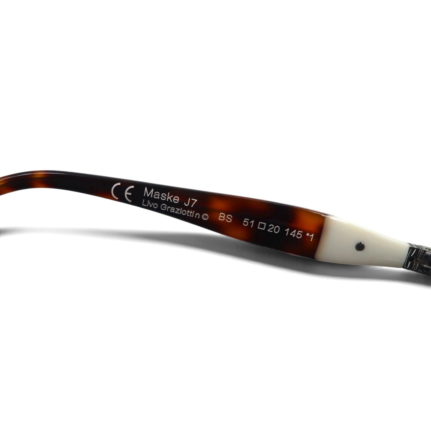 KUBORAUM サングラス Maske J7 キャットアイ ブラック ベッコウ BS 51-20 145 イタリア製