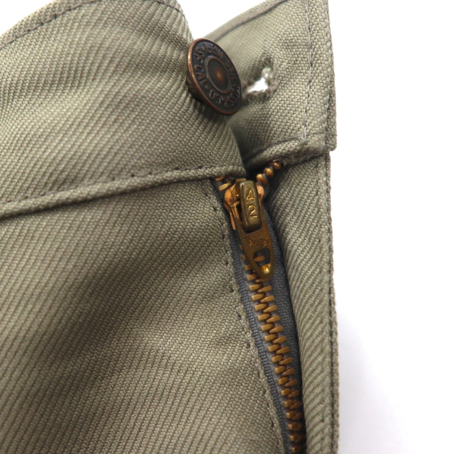 Levi's 1980s USA-made Sta-Pless Chino Pants, Size L, Beige, 42cm TALON Zipper, Black Tab, Button Back 520, 10517 6123