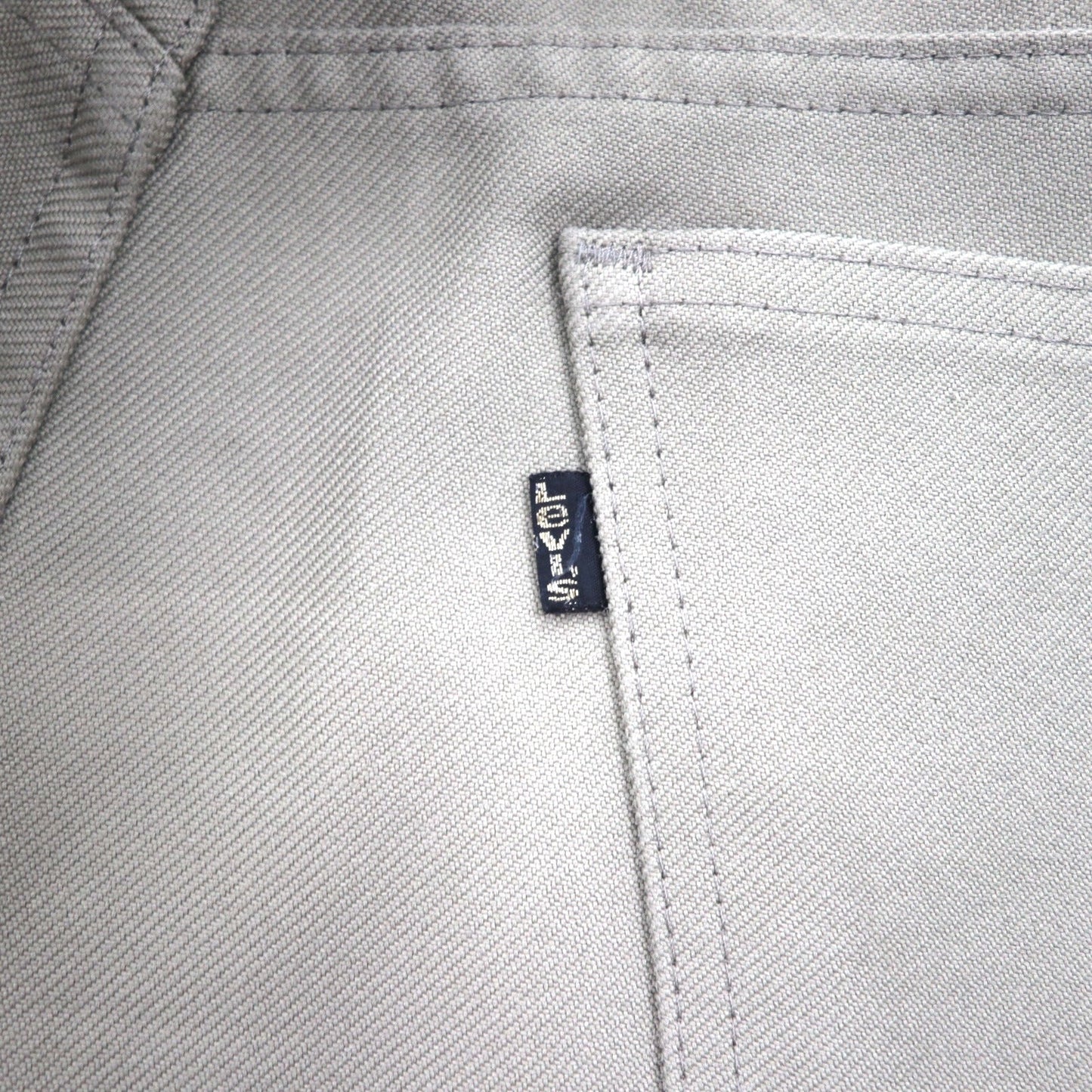 Levi's 1980s USA-made Sta-Pless Chino Pants, Size L, Beige, 42cm TALON Zipper, Black Tab, Button Back 520, 10517 6123