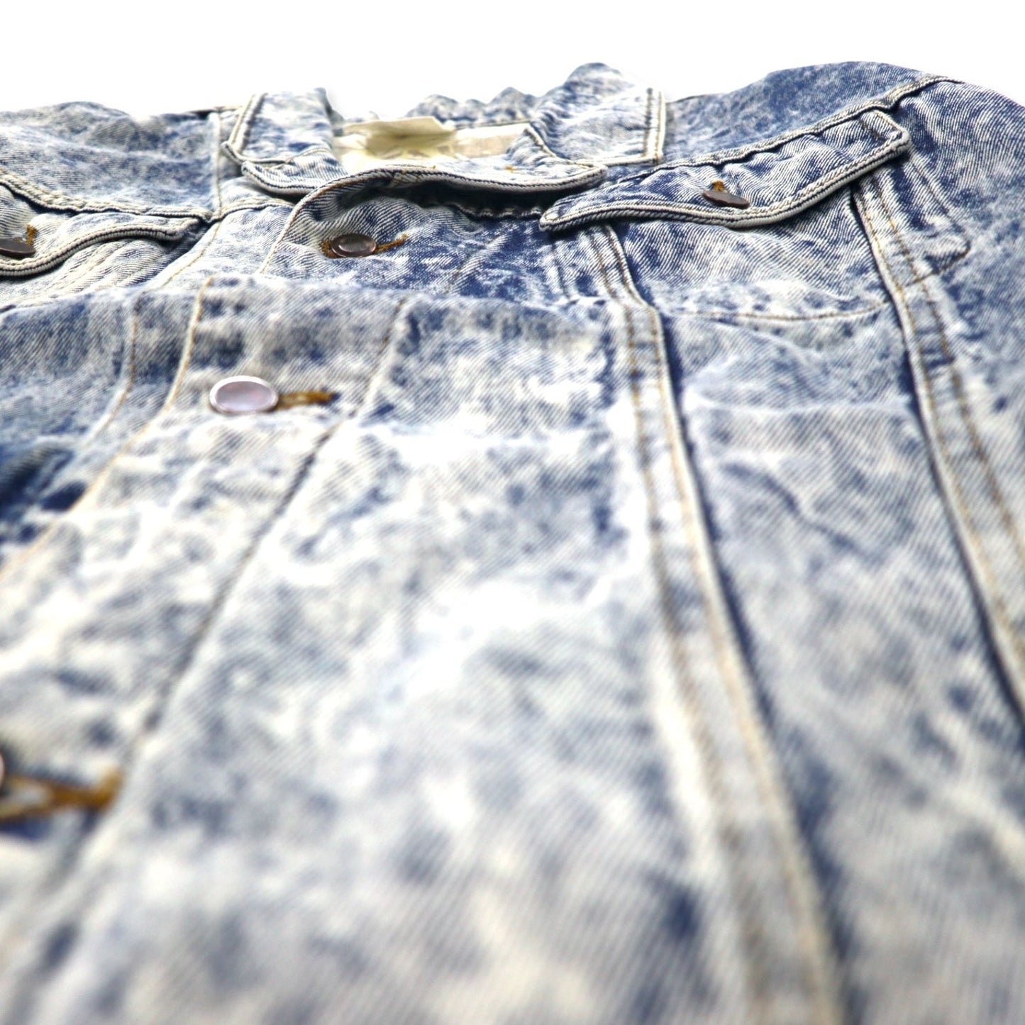 90s Uruguay-made URBAN EQUIPMENT chemical wash denim jacket, blue, cotton, size XL.