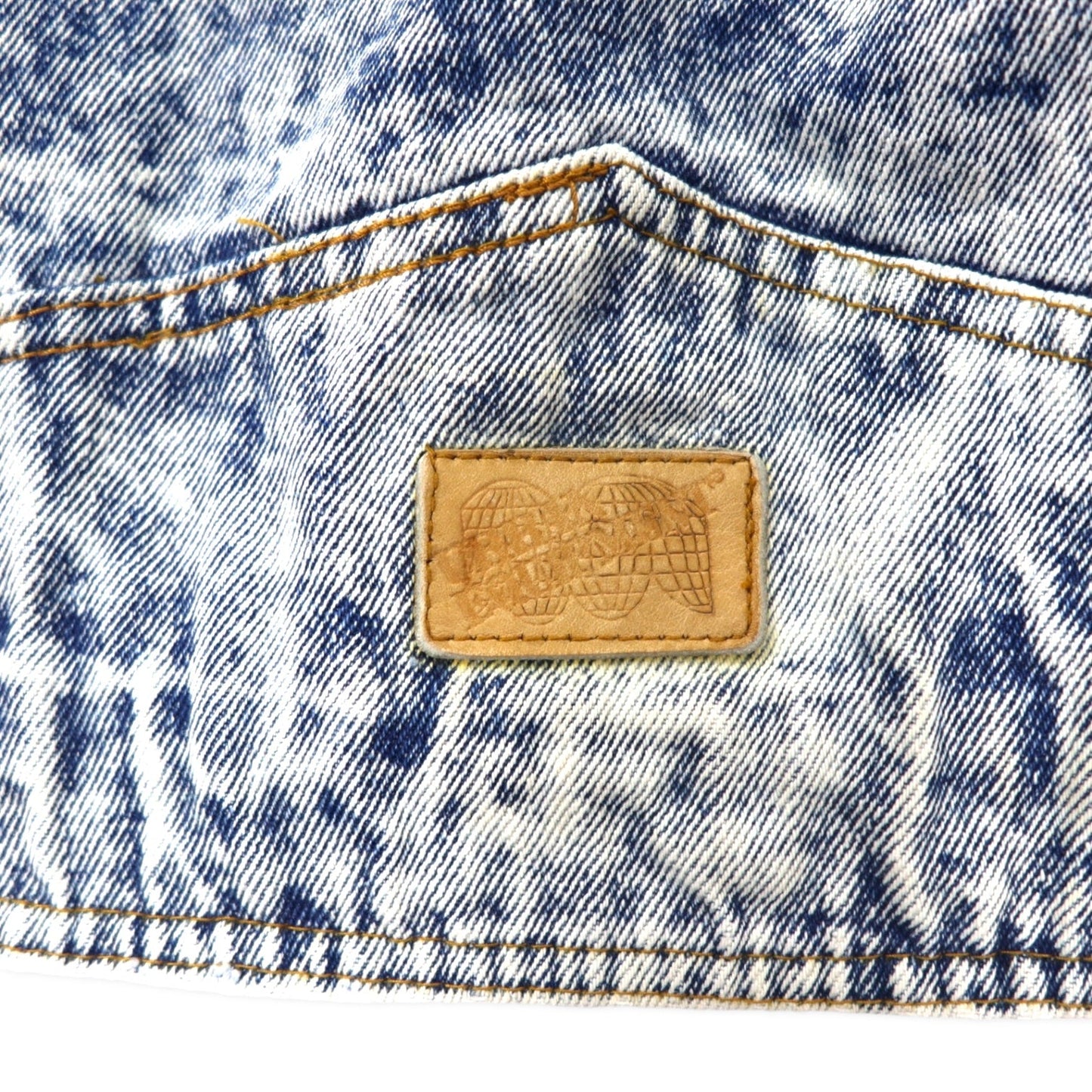 90s Uruguay-made URBAN EQUIPMENT chemical wash denim jacket, blue, cotton, size XL.