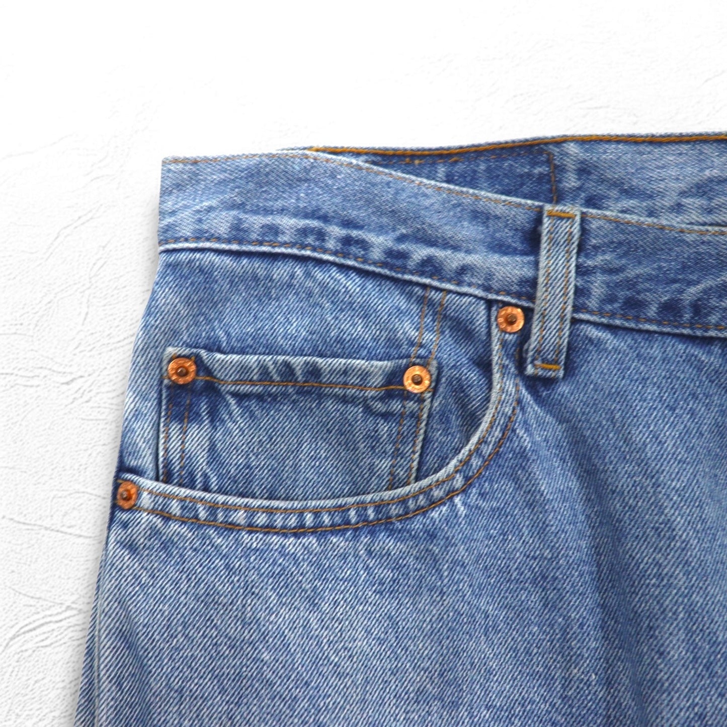 Levi's 505 Regular Fit Straight Leg Tapered Denim Pants, Size L, Indigo and Blue, Zipper Fly, 505-4891, Made in El Salvador, 2000s