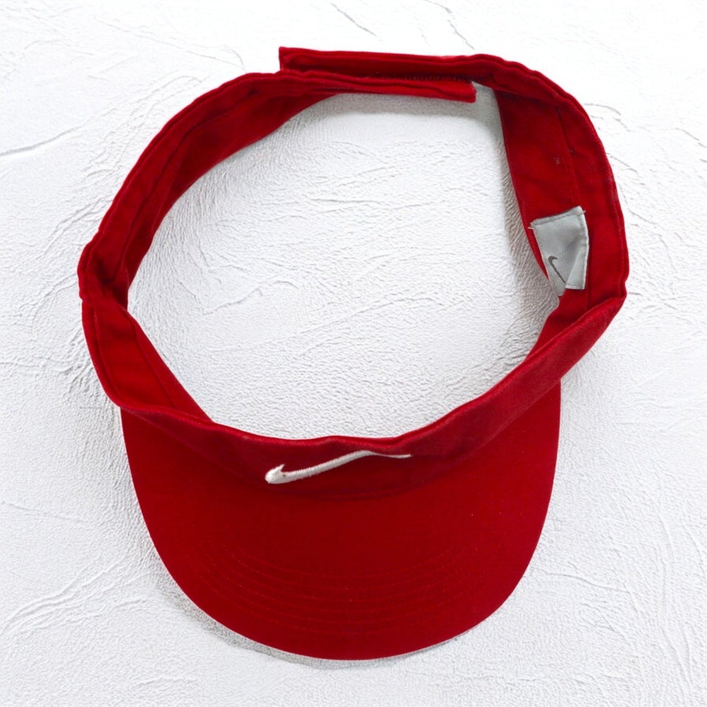 NIKE 90s Sun Visor Cap, Free, Velcro Closure, Red Cotton, Embroidered Swoosh