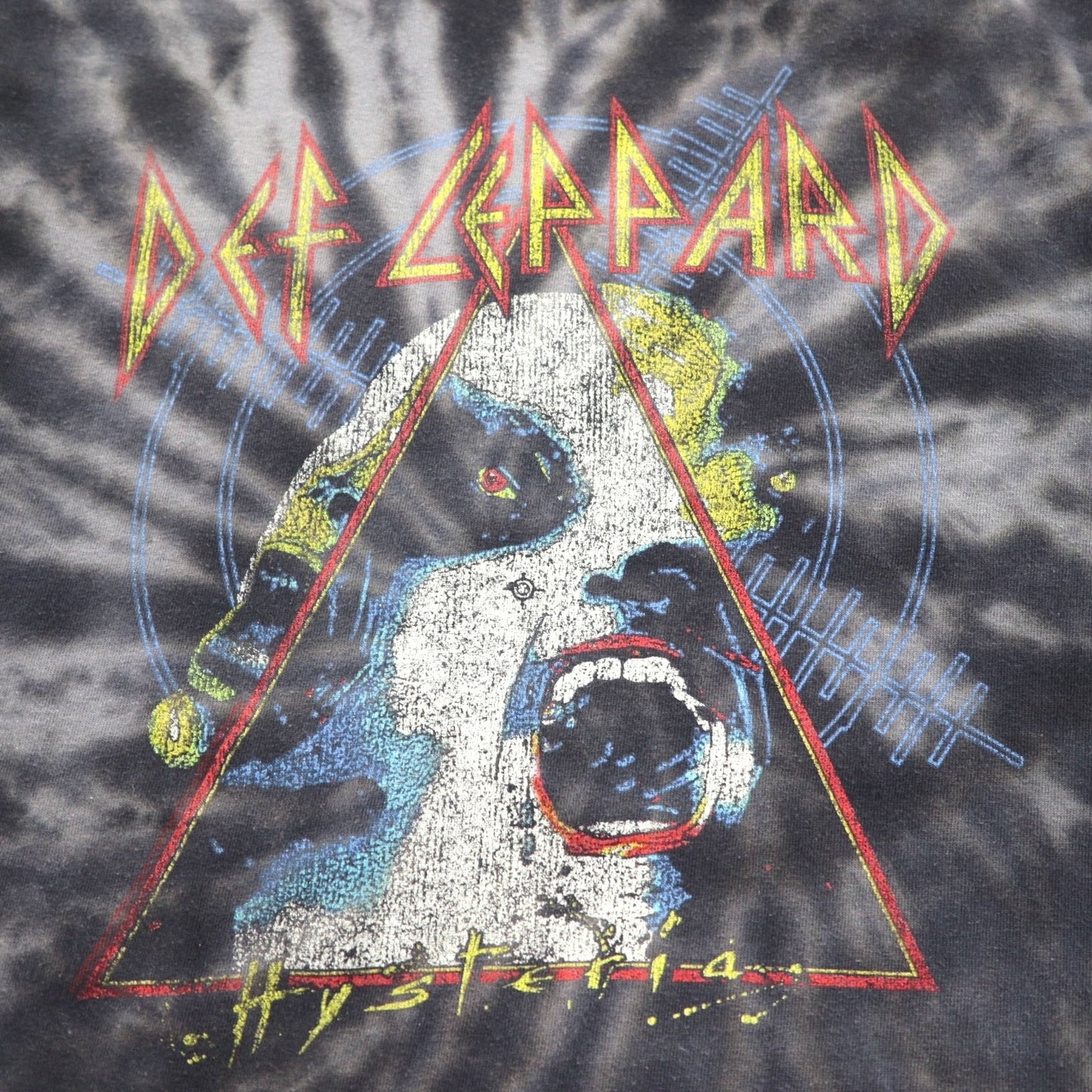 DEF LEPPARD Hysteria Rock Band T-Shirt, Size M, Gray, Tie-Dye, Bleach