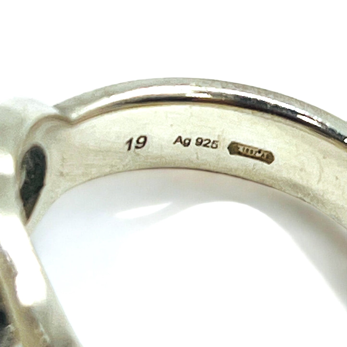 GUCCI Italian-Made Interlocking G Ring, Size 18, Silver SV925