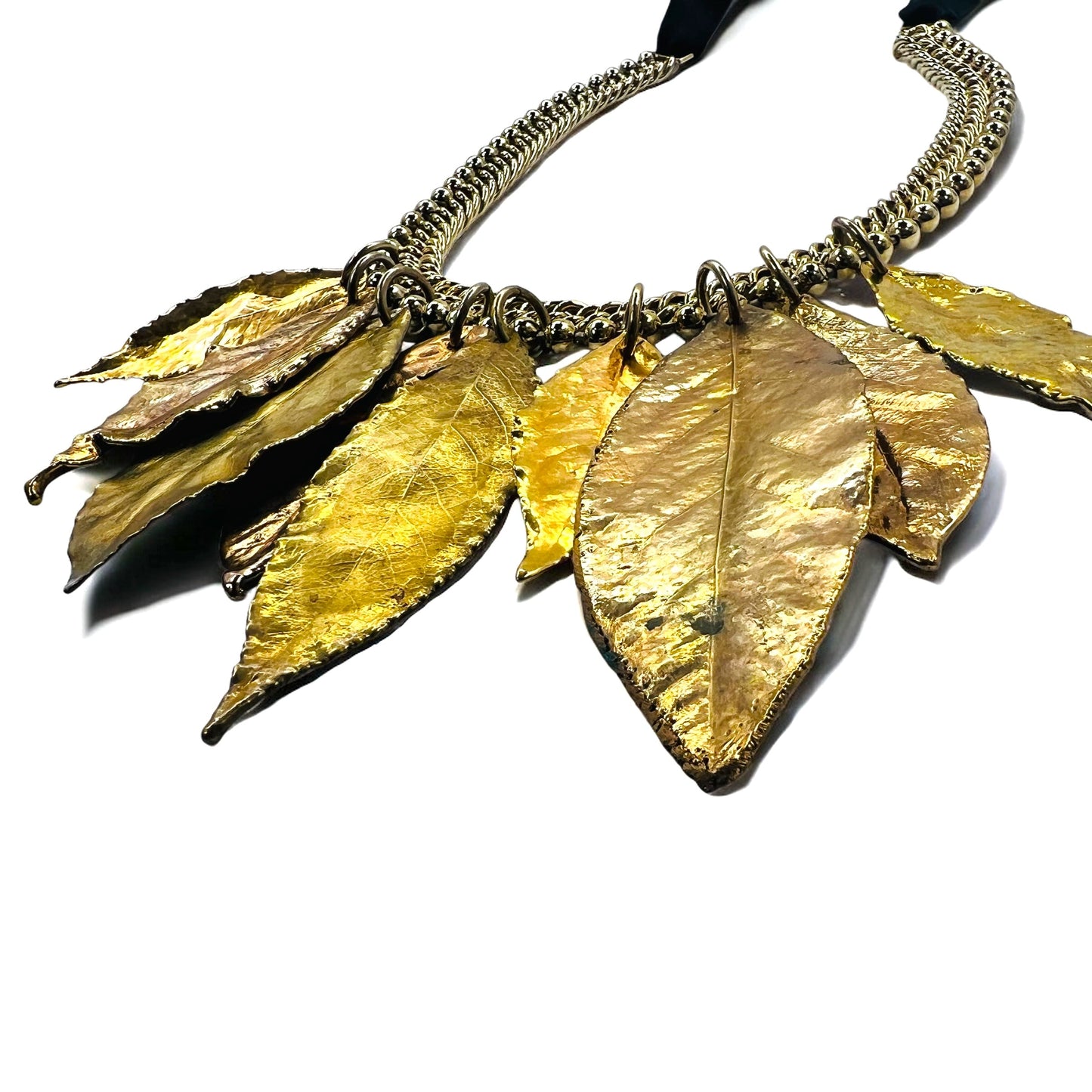 MARNI ribbon necklace in gold and black metal with leaves