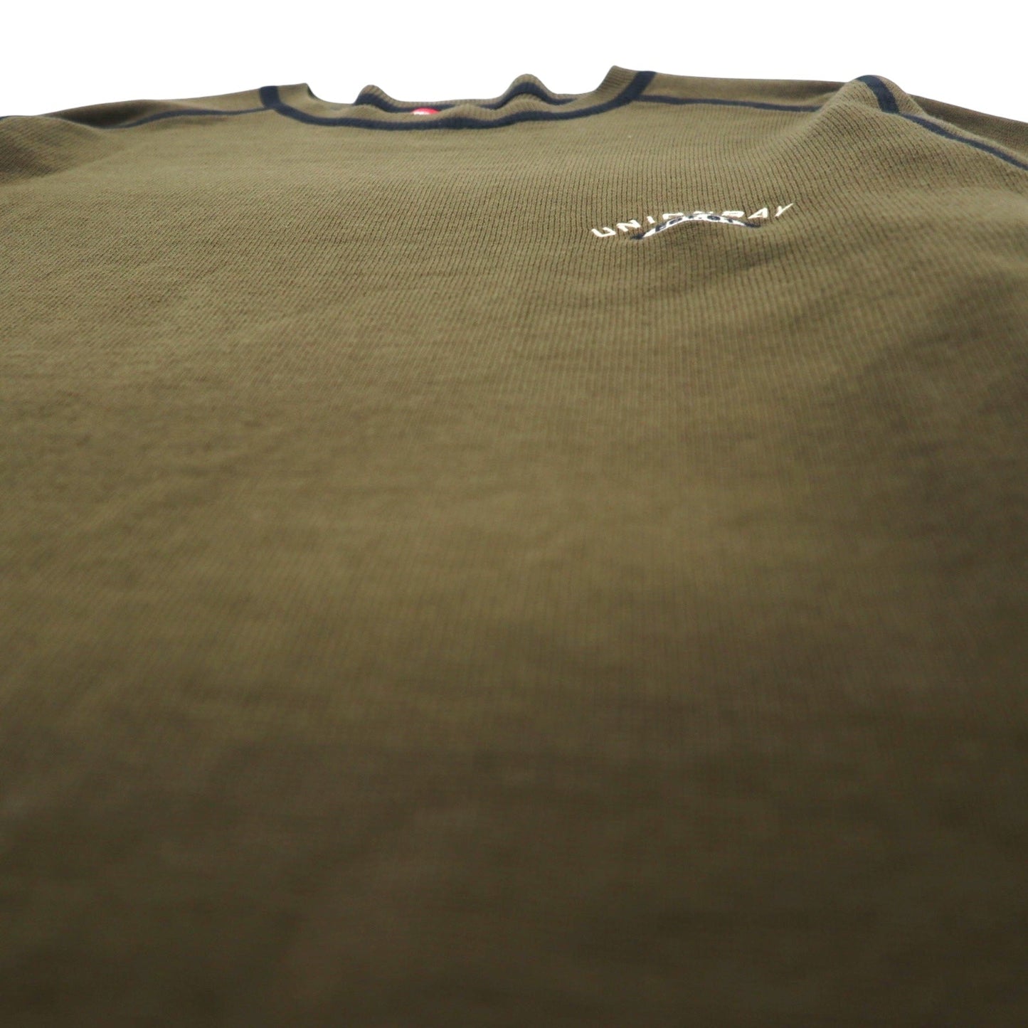 Australian-made 90s UNIONBAY acrylic knit sweater, size L, khaki, with one-point logo embroidery.